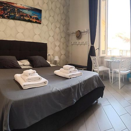 Napoli B&B Ruggiero'S Rooms Exteriör bild